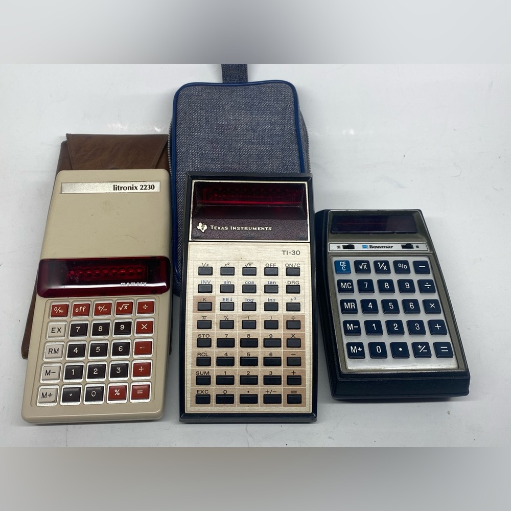 VINTAGE CALCULATOR LOT OF 3 TEXAS INSTRUMENTS, BOWMAR, & LITRONIX